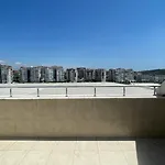 Spacious 4 1 Penthouse With Full Facilities, 500m To The Sea, Avsallar Apartmán