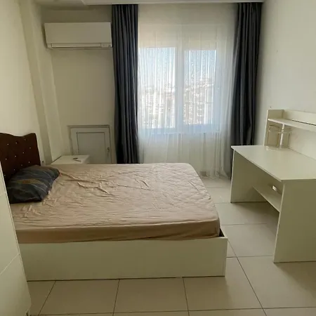 Spacious 4 1 Penthouse With Full Facilities, 500m To The Sea, Avsallar אלאניה